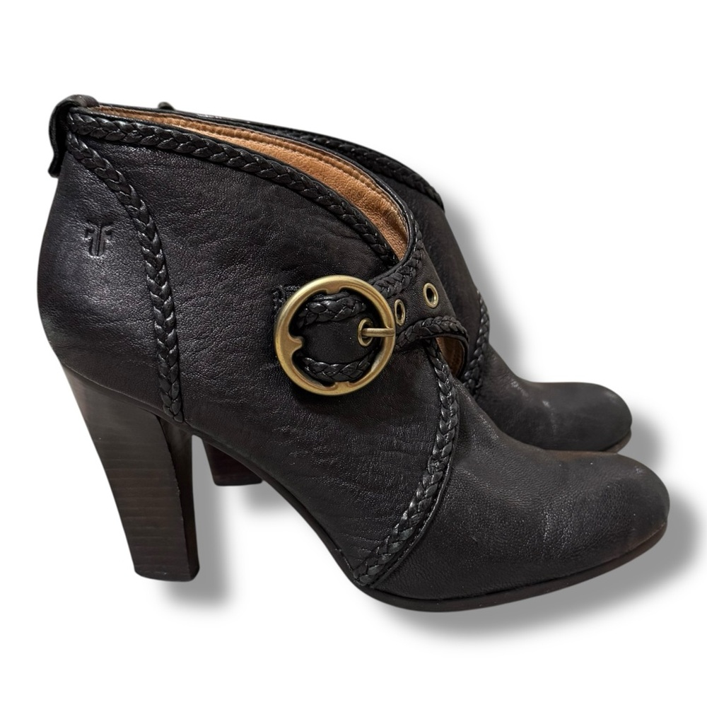 Frye Black Vicki Ankle Bootie Leather Gold Buckle Stacked Heel Leather Size 8.5